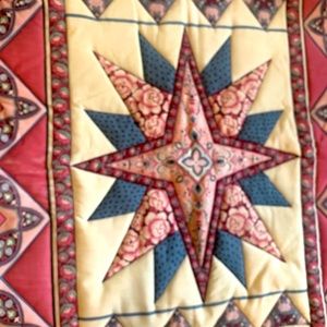 Lap quilt/wall hang decoration beautiful handmade